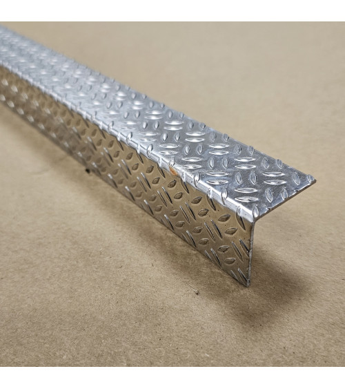 Lot de 5 cornières Antidérapant (strier - grain de riz)