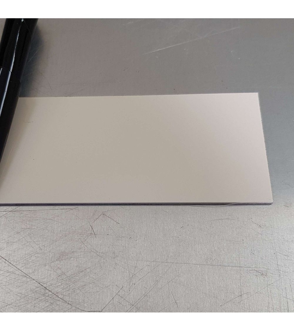Blanc Crème-1,5 mm RAL 9001 Blanc Crème-1,5 mm RAL 9001